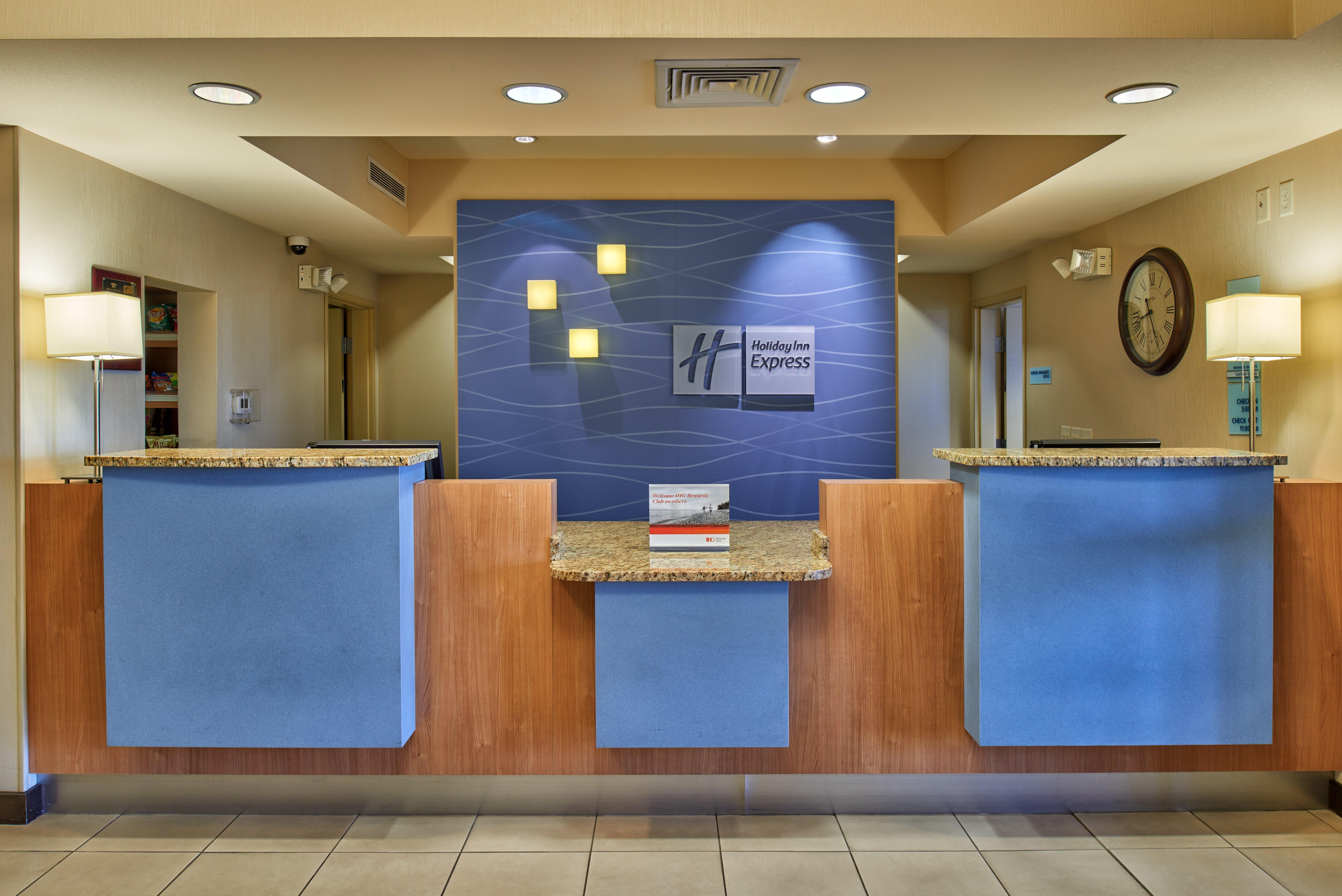 Express & Airport By Ihg Hotel 2*