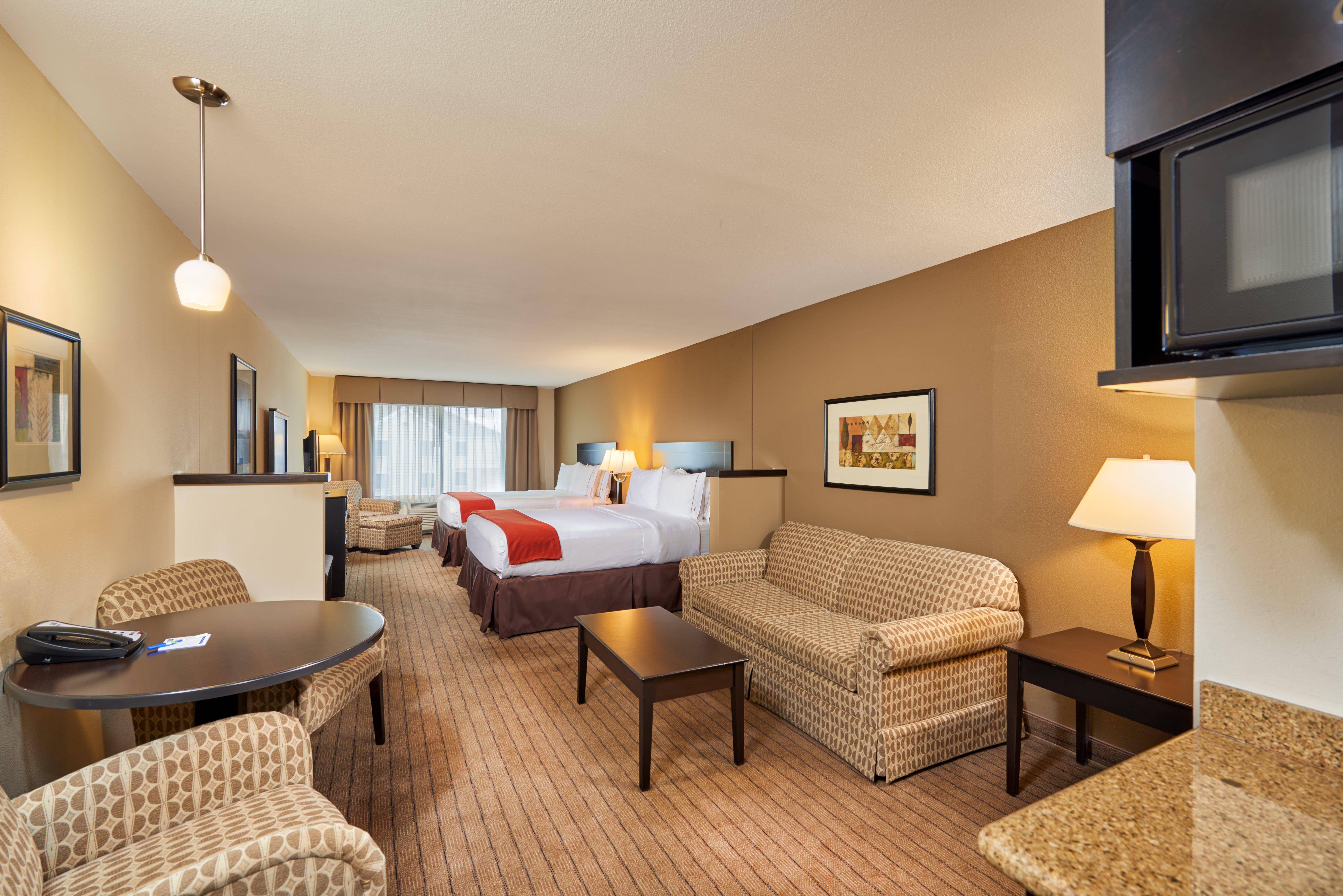 Express & Airport By Ihg 2*